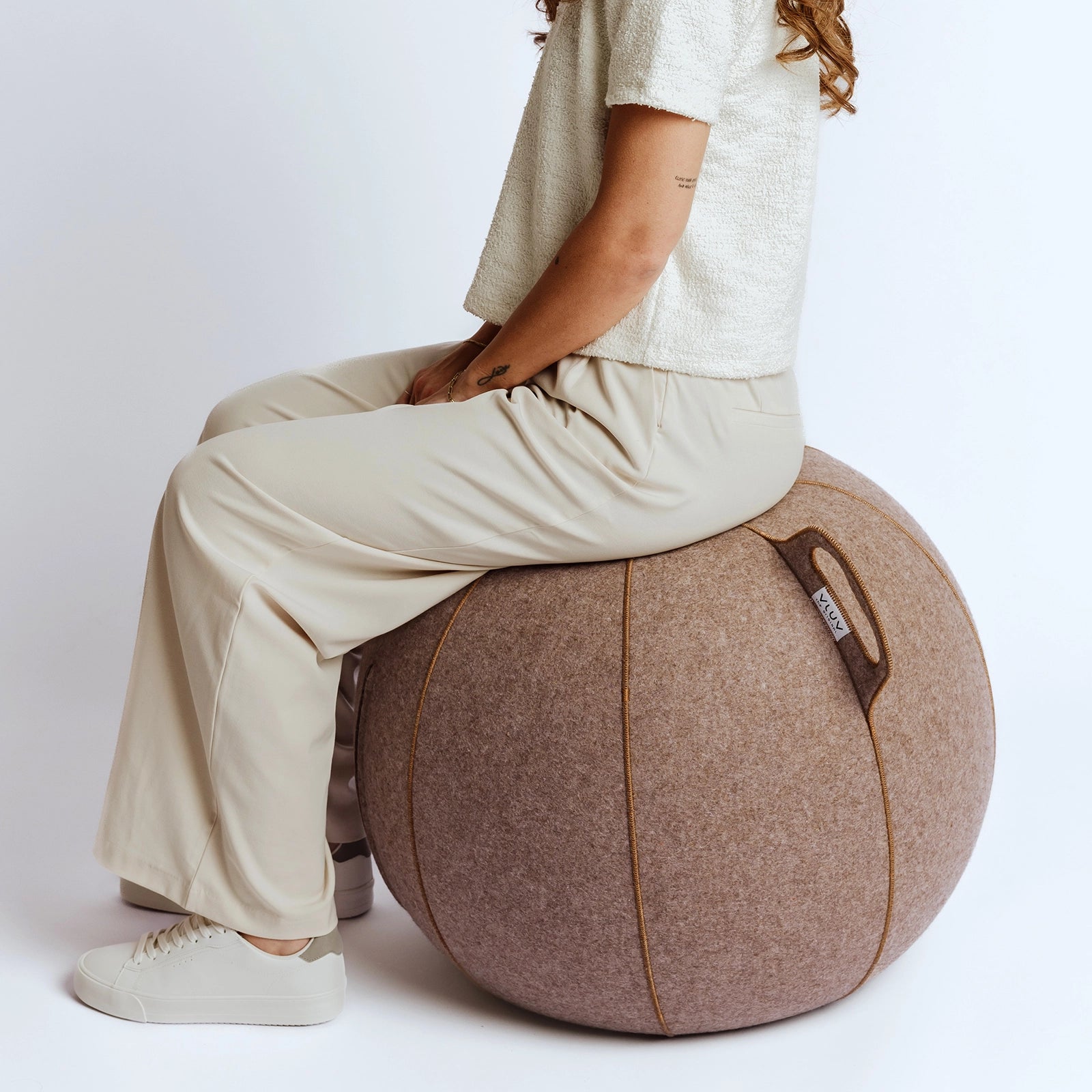 #farbe_greige-meliert/braun