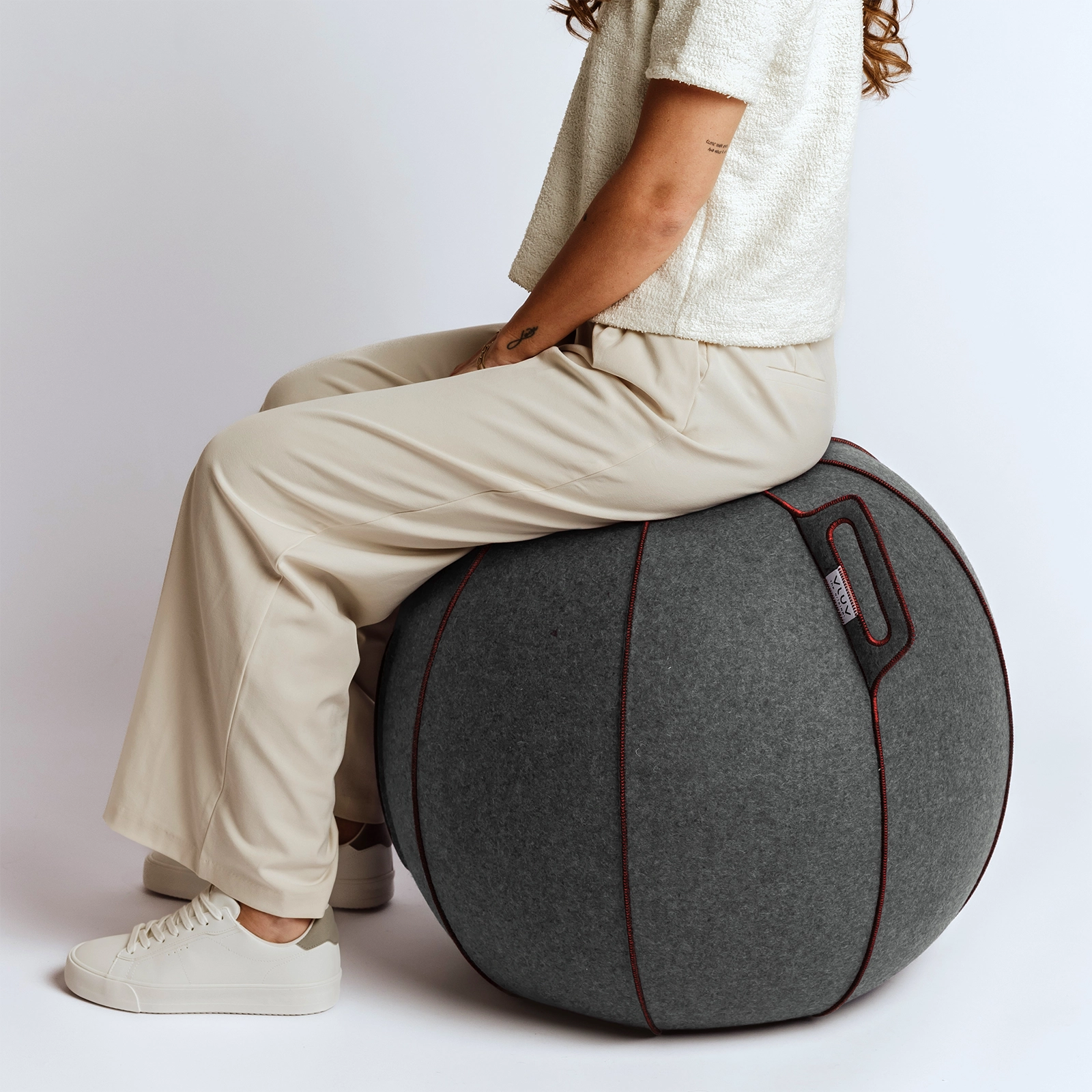 #farbe_grau-meliert/rot