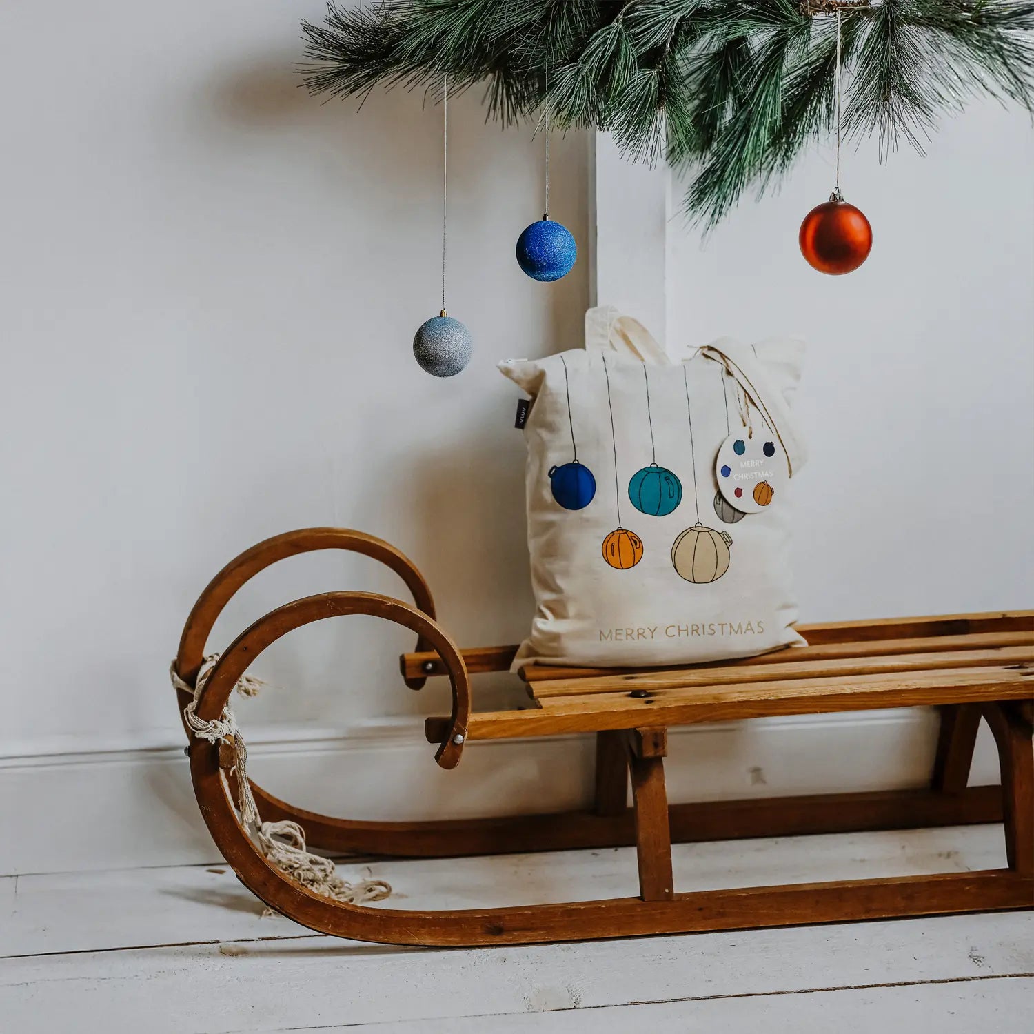 Service cadeau de NOËL pour BOL, KAPSUL et LIVT incluant un sac shopper